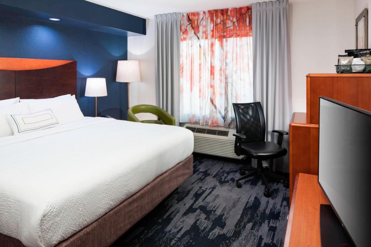 Fairfield Inn & Suites By Marriott Austin Parmer Tech Ridge Exterior photo